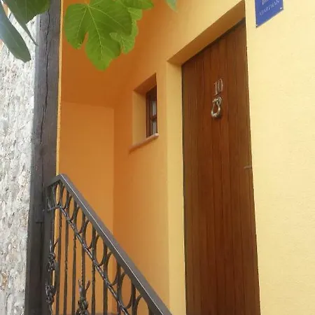 Steffany Apartment *